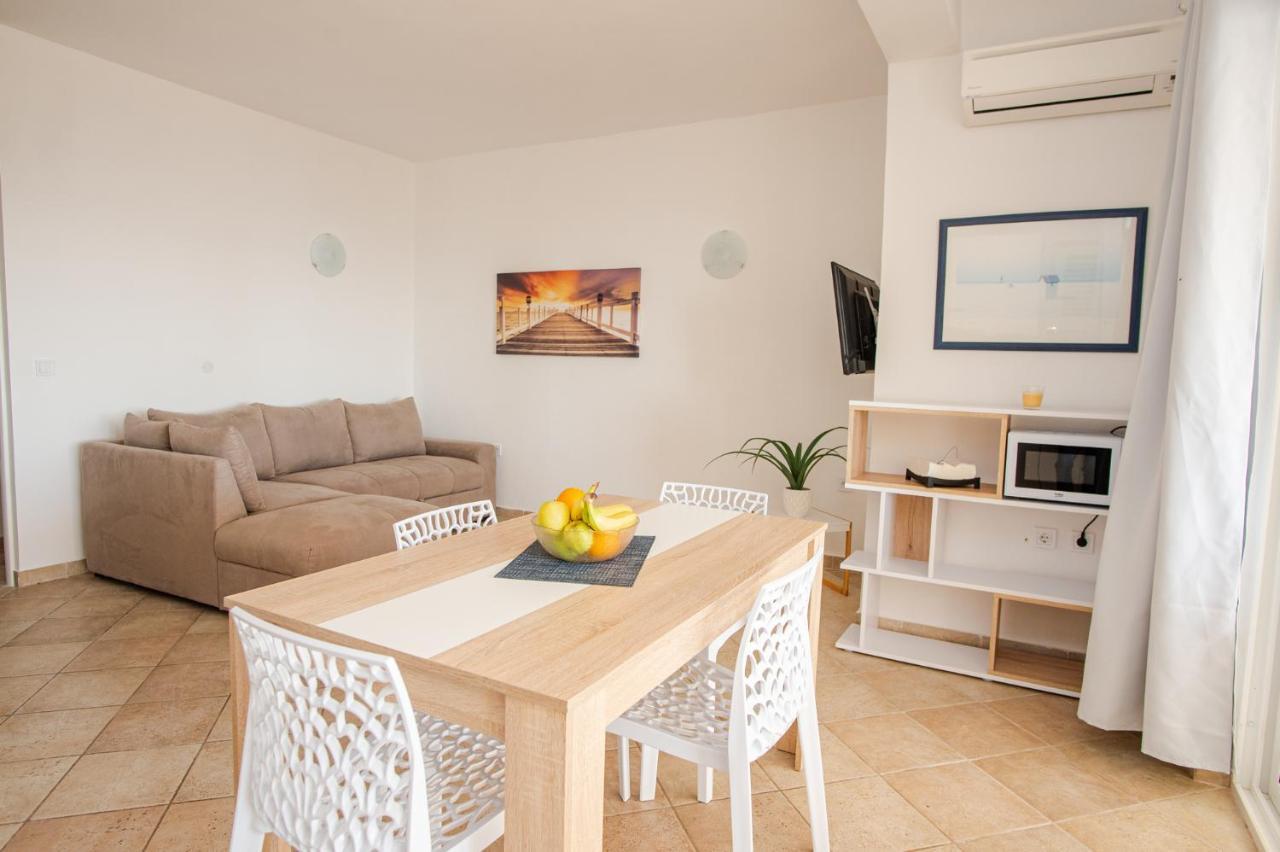 Exclusive Seaside Dream Apartments Murter Buitenkant foto