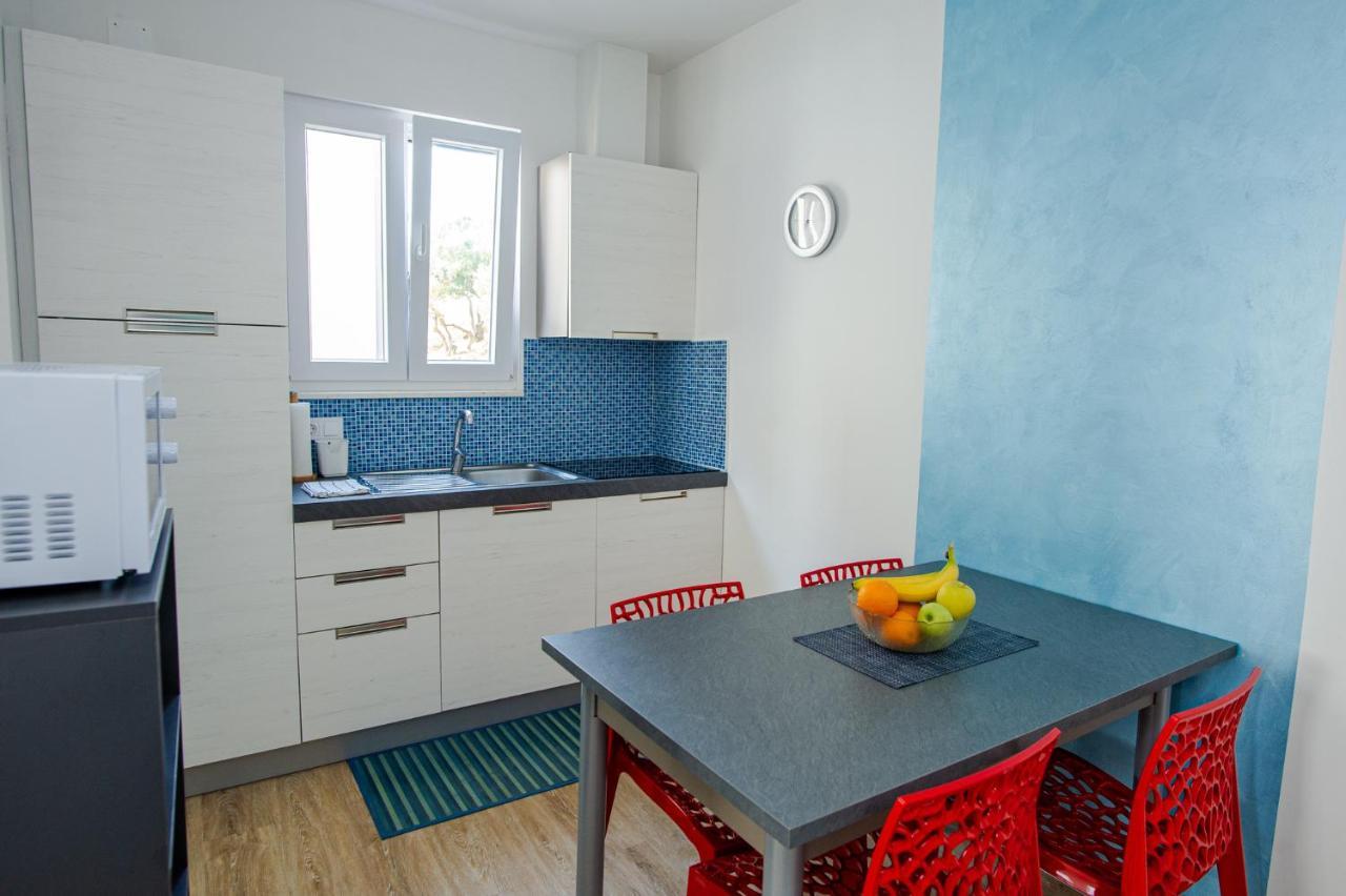 Exclusive Seaside Dream Apartments Murter Buitenkant foto