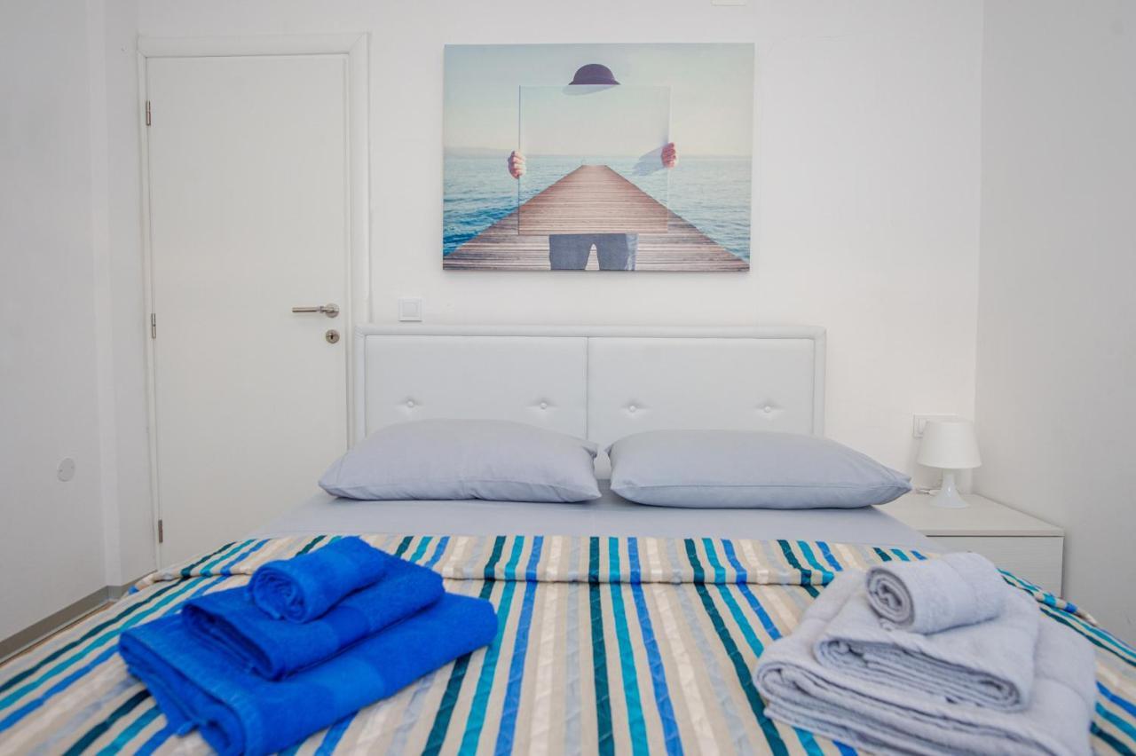 Exclusive Seaside Dream Apartments Murter Buitenkant foto